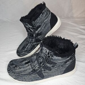 Hey Dude Lea Fur Black Booties Lined Shoes 121814818 Women’s Size 7 Comfy